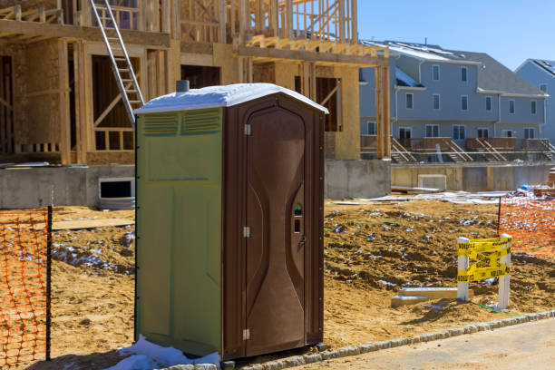 Best Portable restroom trailer rental  in Walls, MS